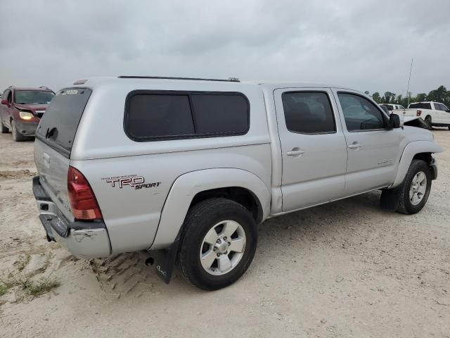 Obraz 3 z 2013 TOYOTA TACOMA DOUBLE CAB 2013 z VIN 3TMLU4EN1DM118655