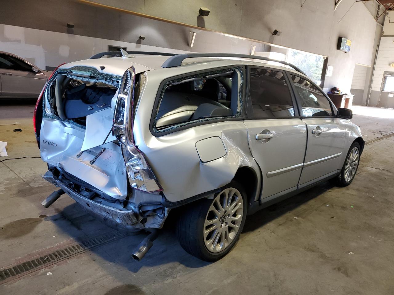 Изображение 3 2005 VOLVO V50 T5 2005 с VIN YV1MW682152044264