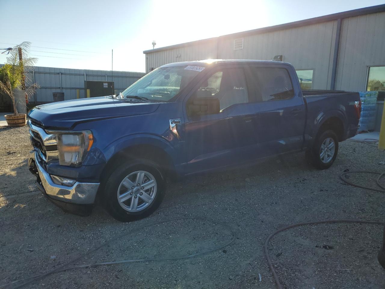 Изображение 1 2023 FORD F150 SUPERCREW 2023 с VIN 1FTEW1C50PKD44895