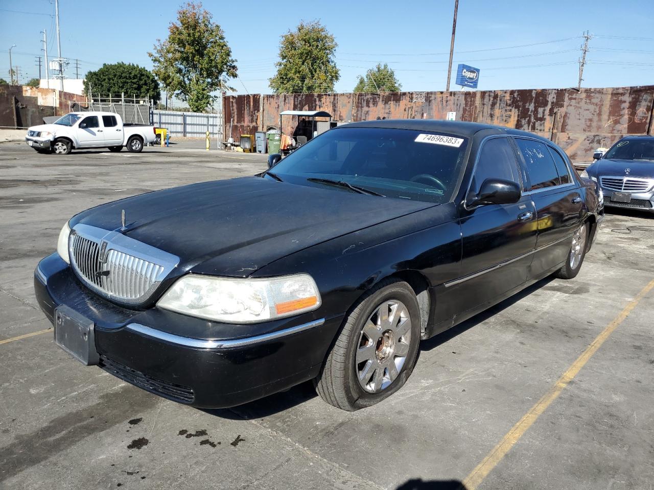 Изображение 1 2005 LINCOLN TOWN CAR EXECUTIVE L 2005 с VIN 1LNHM84W65Y615418