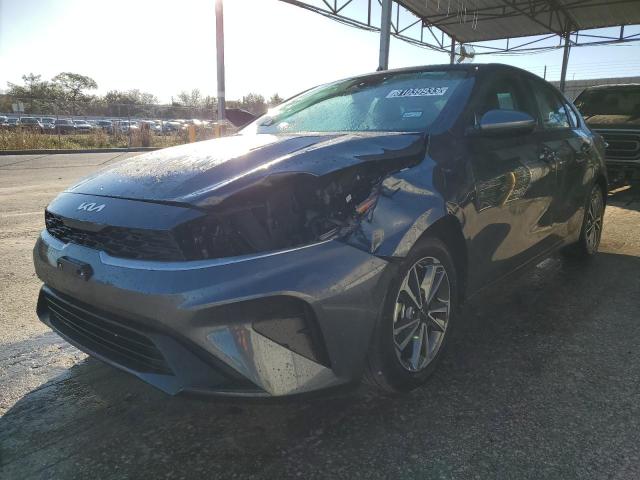 Изображение 1 2023 KIA FORTE LX 2023 с VIN 3KPF24AD4PE620848