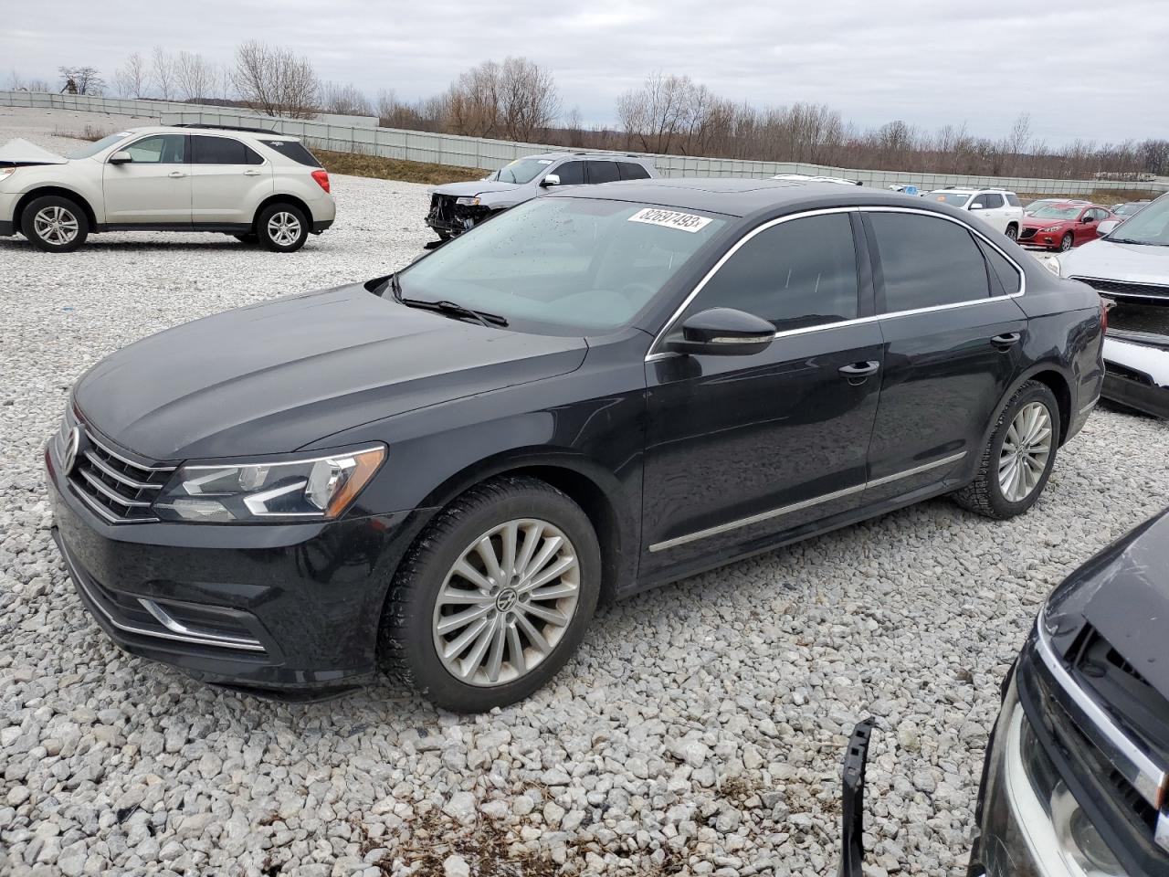 Изображение 2016 VOLKSWAGEN PASSAT SE 2016