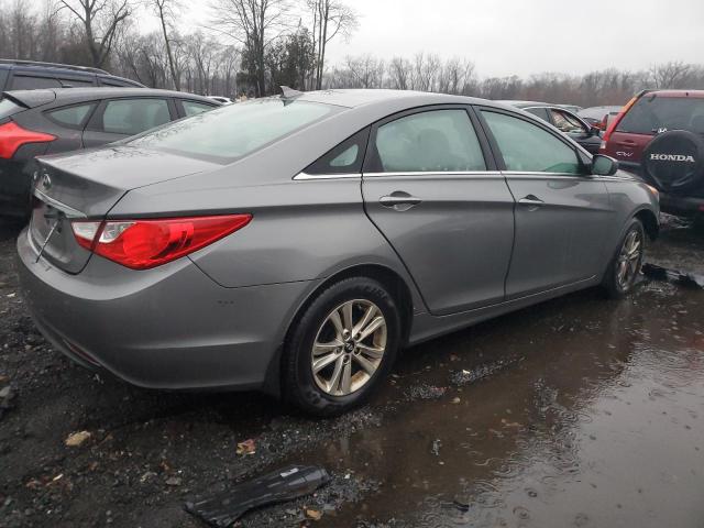Image 3 of 2013 HYUNDAI SONATA GLS 2013 with VIN 5NPEB4AC9DH690307