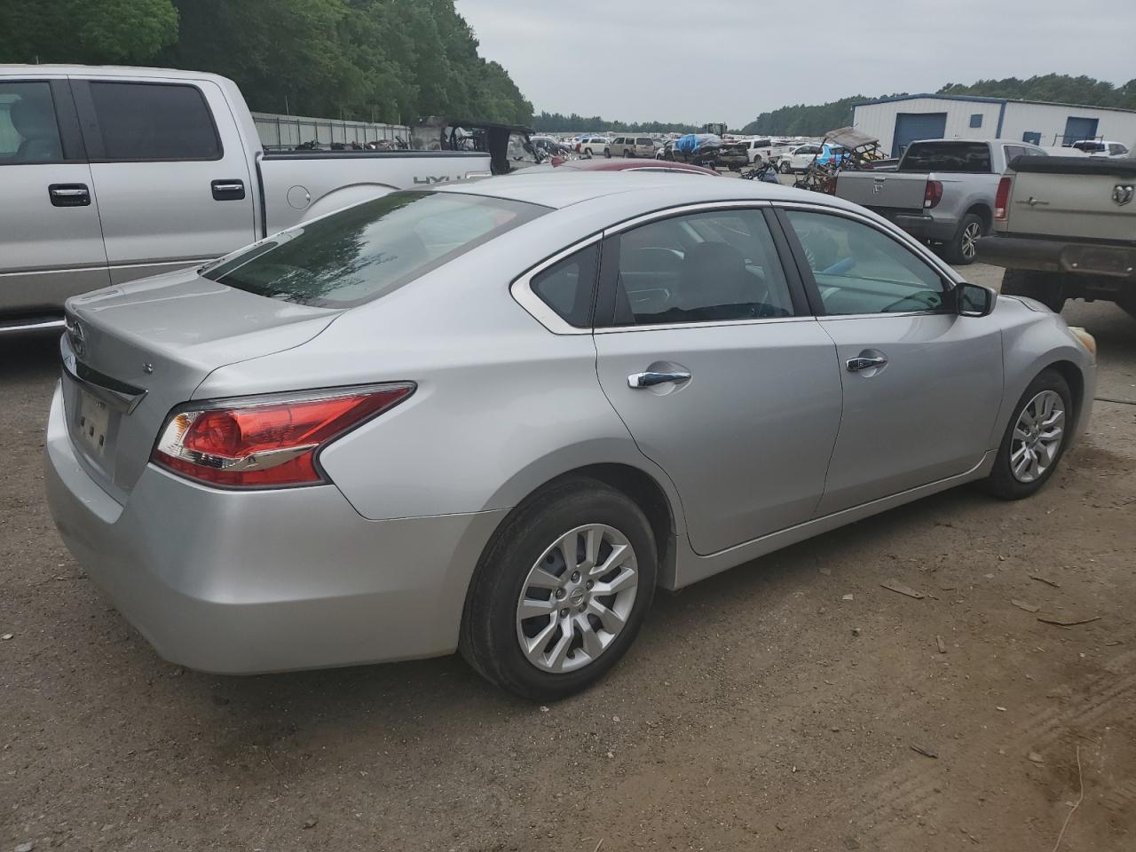 Image 3 of 2015 NISSAN ALTIMA 2.5 2015 with VIN 1N4AL3AP3FN880251