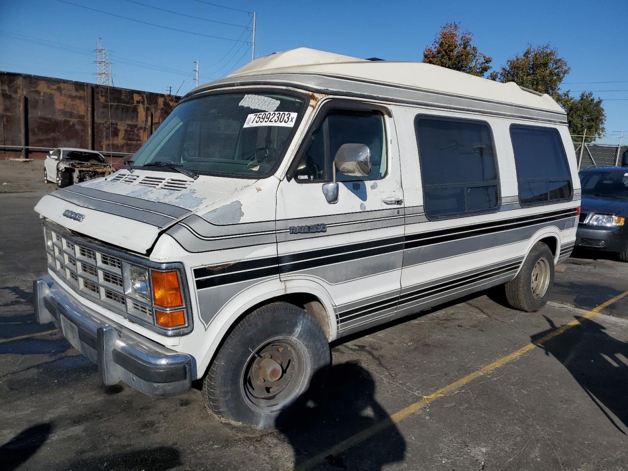 Изображение 1 1989 DODGE RAM VAN B250 1989 с VIN 2B7HB21Y5KK351372