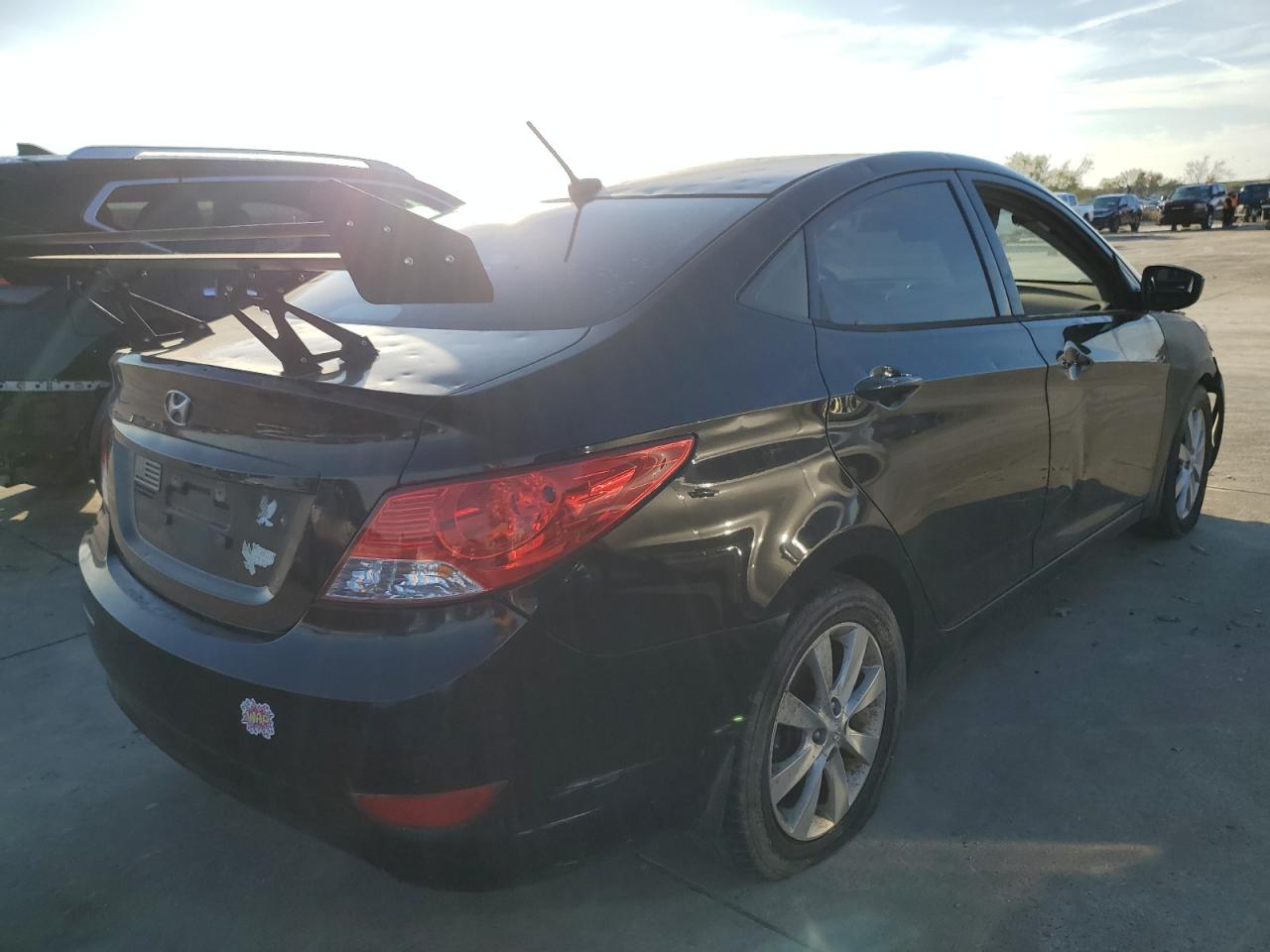 Изображение 3 2013 HYUNDAI ACCENT GLS 2013 с VIN KMHCU4AE2DU351635