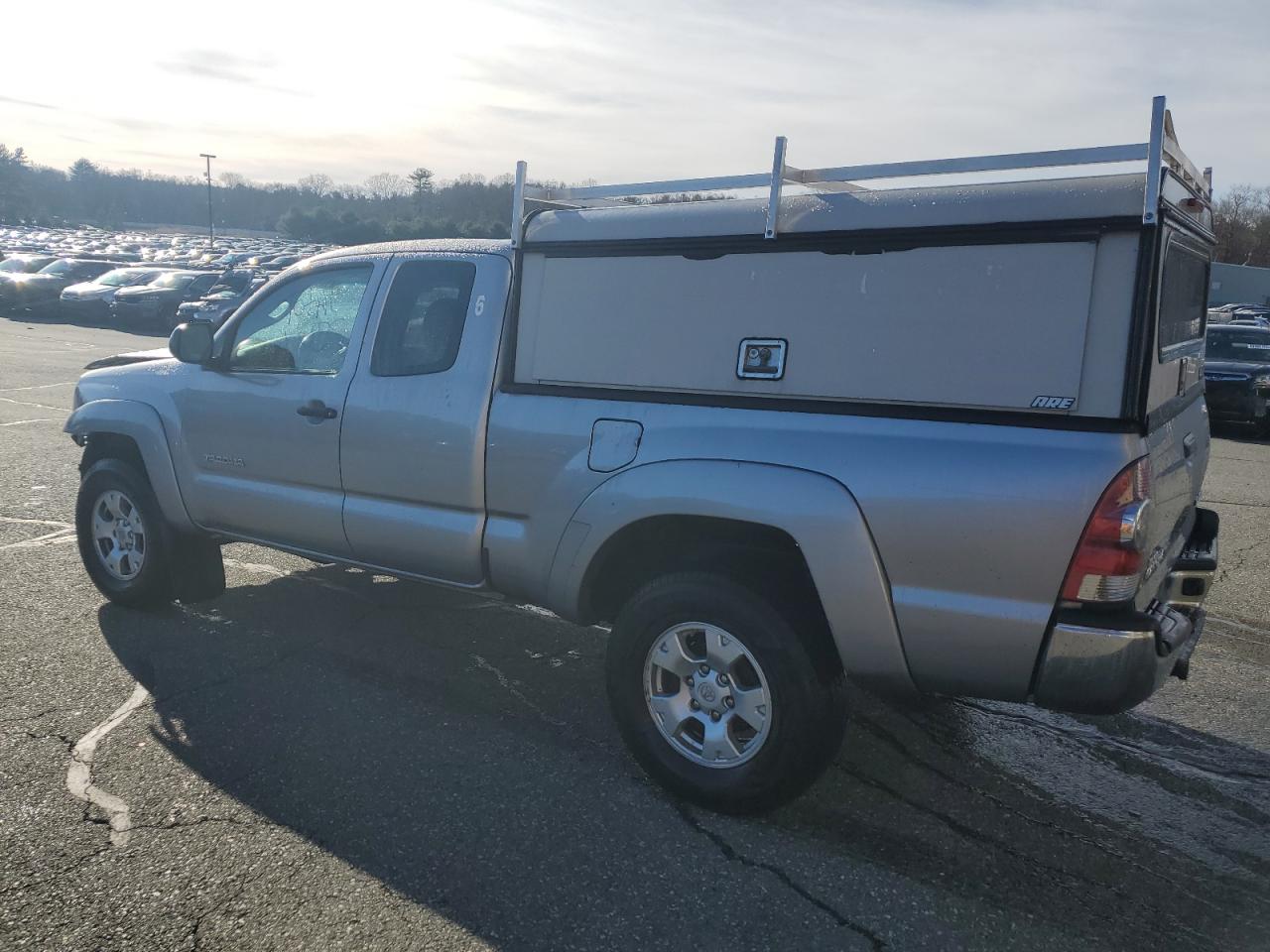 Image 2 of 2015 TOYOTA TACOMA ACCESS CAB 2015 with VIN 5TFUU4EN7FX133808