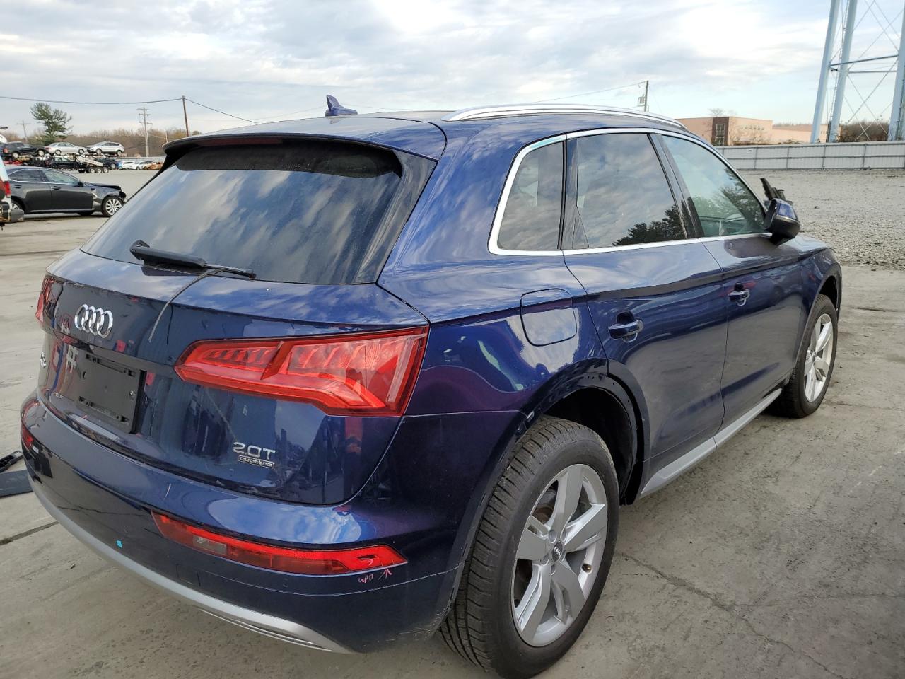 Image 3 of 2018 AUDI Q5 PREMIUM PLUS 2018 with VIN WA1BNAFY4J2051711