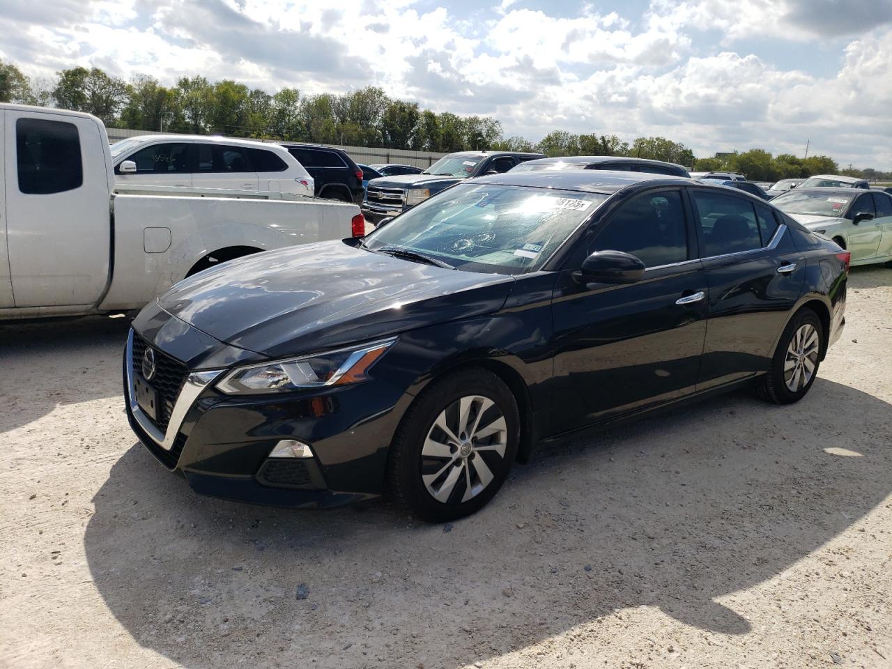 Image 1 of 2019 NISSAN ALTIMA S 2019 with VIN 1N4BL4BV9KN313933