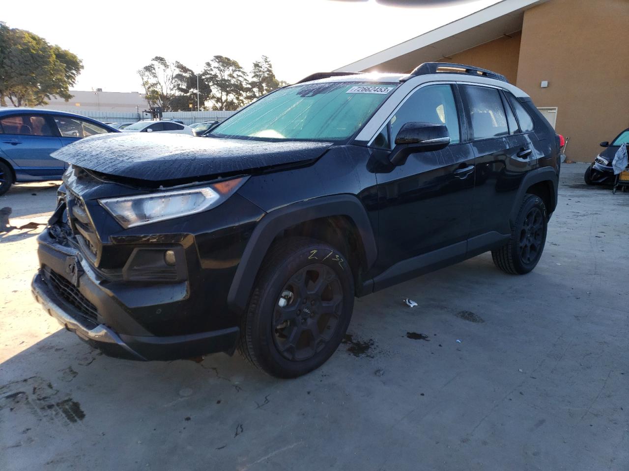 Obraz 1 z 2020 TOYOTA RAV4 ADVENTURE 2020 z VIN 2T3J1RFV3LC087371