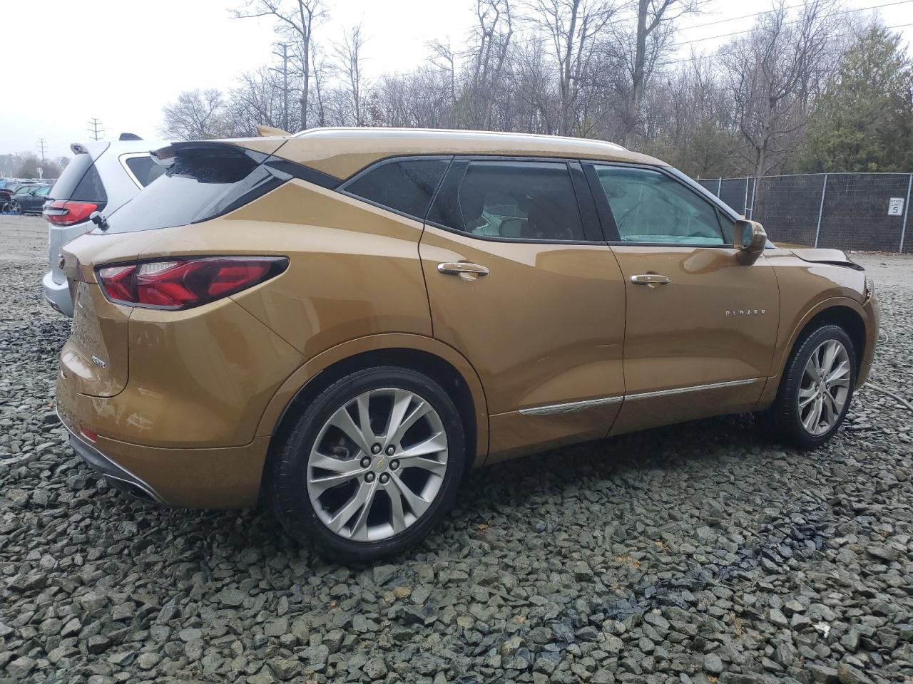 Image 3 of 2019 CHEVROLET BLAZER PREMIER 2019 with VIN 3GNKBKRS9KS608962