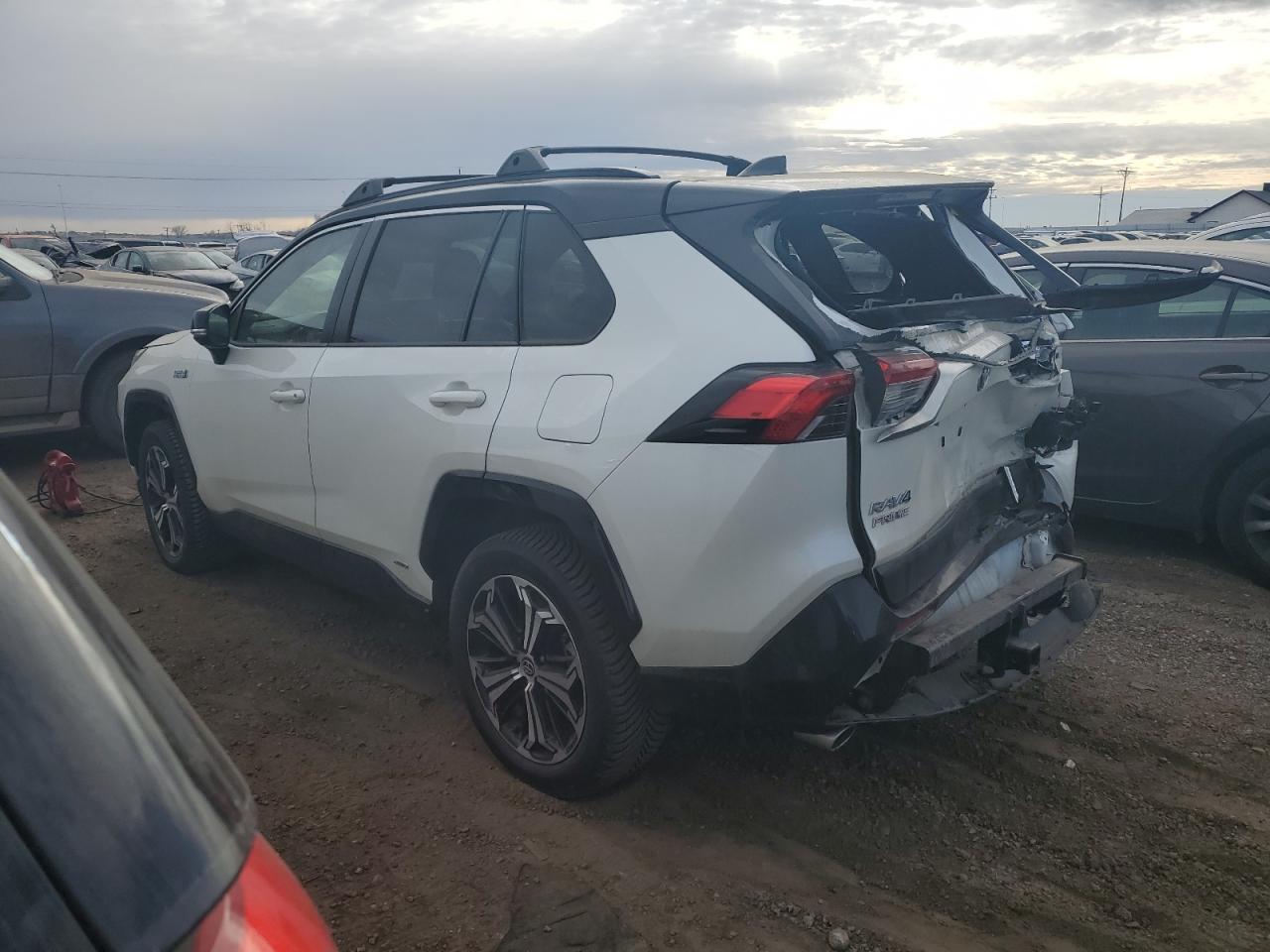 Image 2 of 2021 TOYOTA RAV4 PRIME XSE 2021 with VIN JTMEB3FV4MD013014