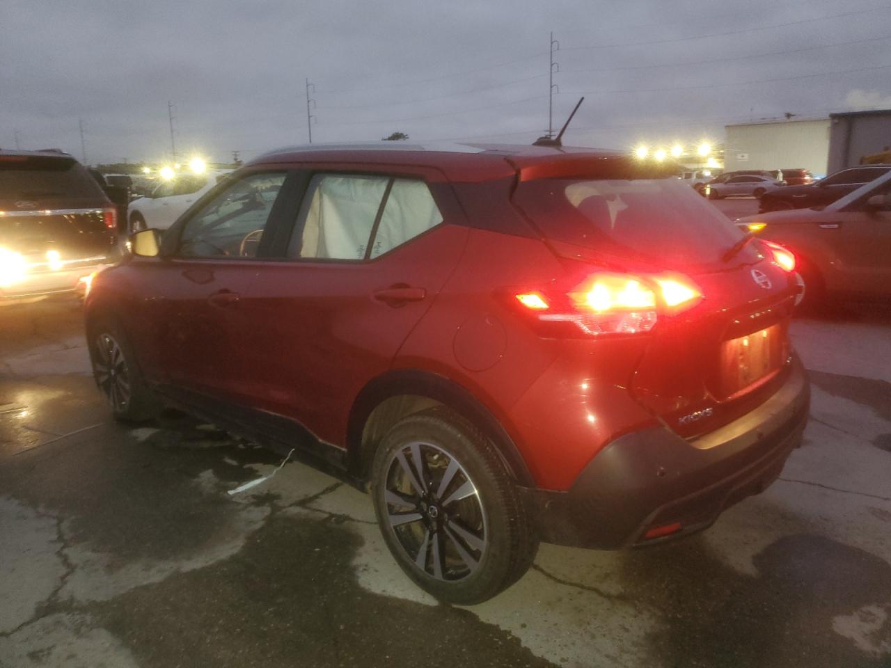 Image 2 of 2020 NISSAN KICKS SV 2020 with VIN 3N1CP5CV2LL478461