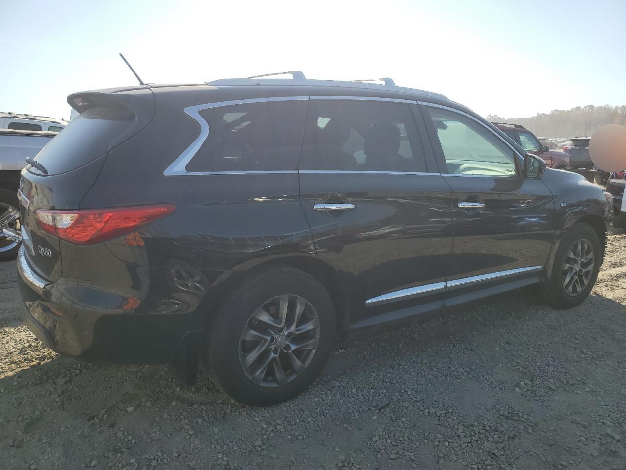 Image 3 of 2015 INFINITI QX60  2015 with VIN 5N1AL0MM2FC552739