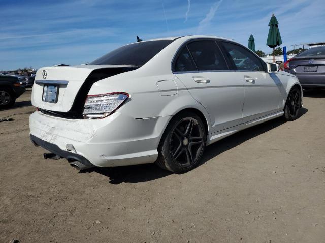Obraz 3 z 2012 MERCEDES-BENZ C 300 4MATIC 2012 z VIN WDDGF8BB8CR227596