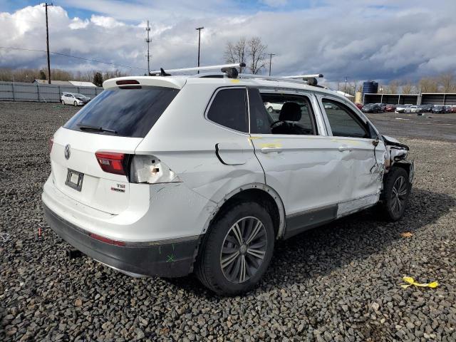 Image 3 of 2018 VOLKSWAGEN TIGUAN SE 2018 with VIN 3VV2B7AX9JM028497