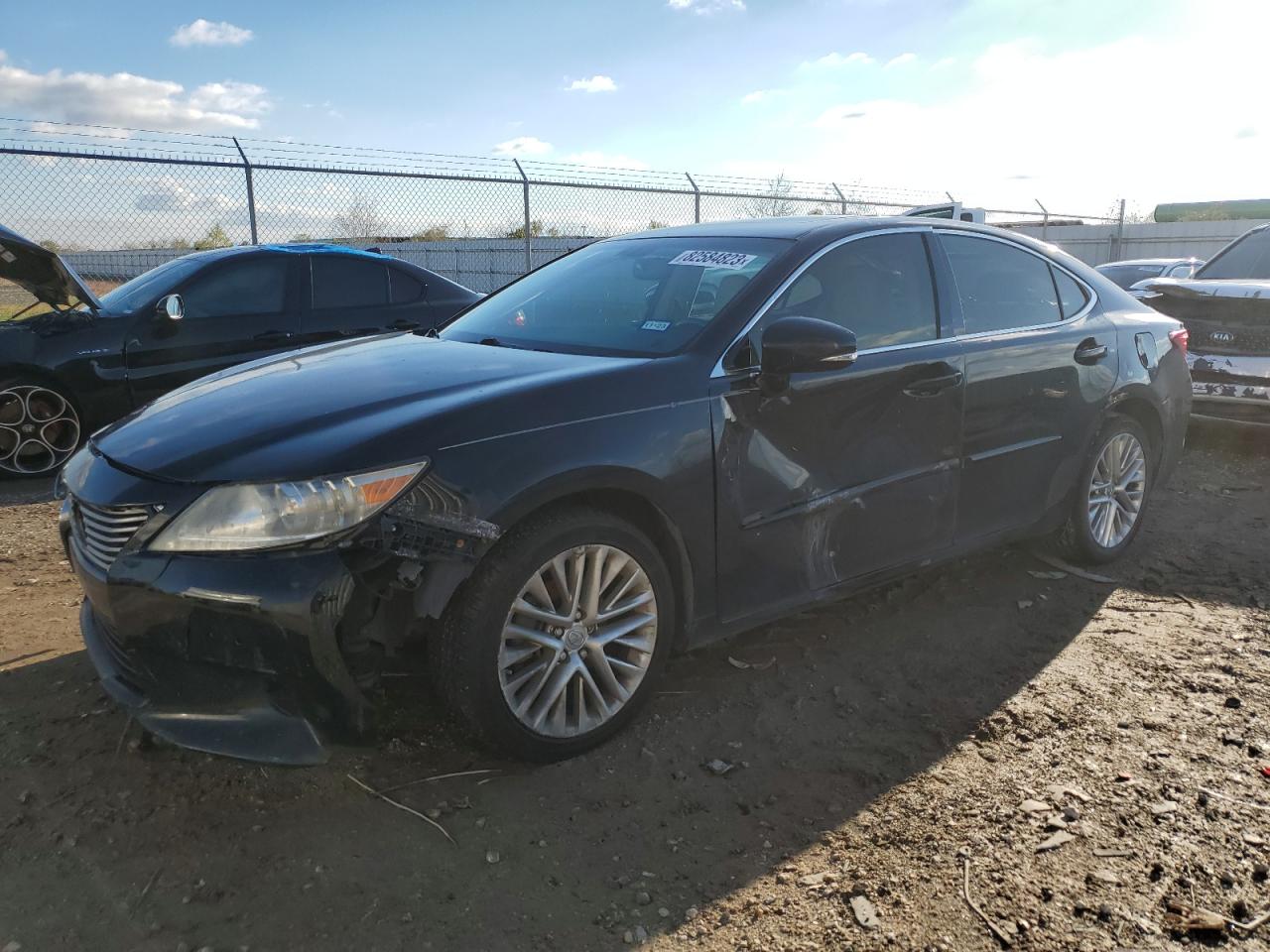 Image 1 of 2013 LEXUS ES 350 2013 with VIN JTHBK1GG7D2047210