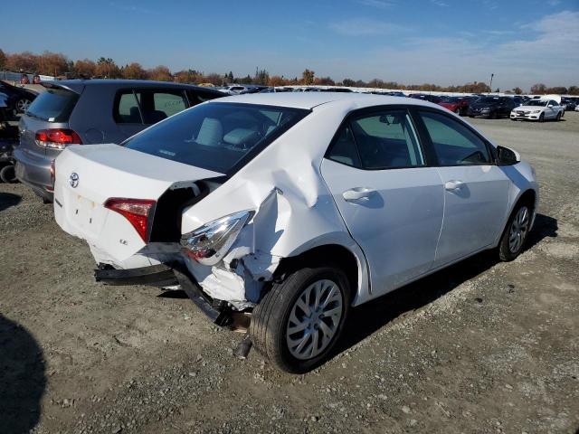 Изображение 3 2018 TOYOTA COROLLA L 2018 с VIN 2T1BURHE7JC110293