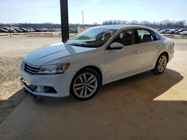 Image 1 of 2018 VOLKSWAGEN PASSAT SE 2018 with VIN 1VWBA7A34JC006212