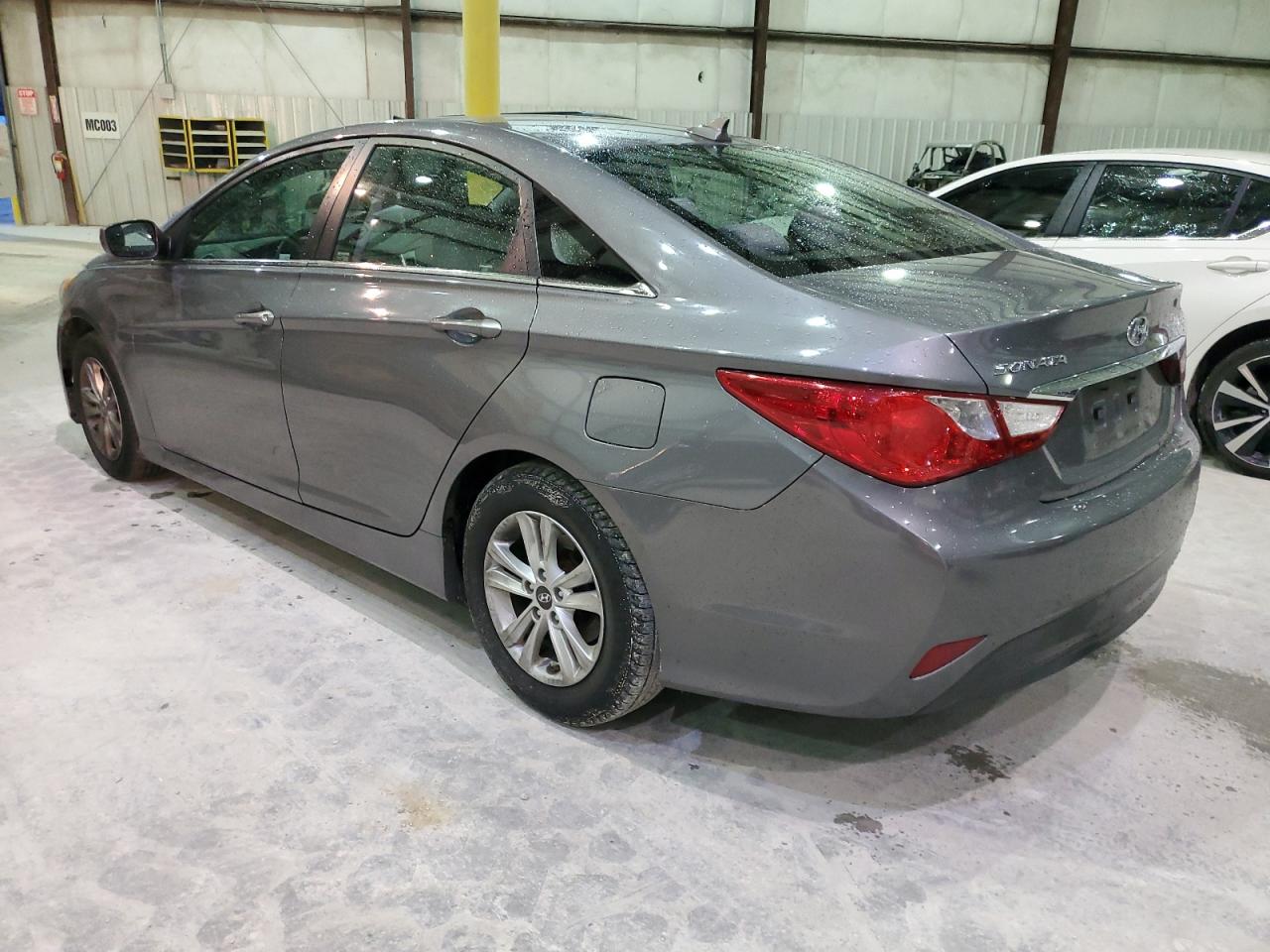 Image 2 of 2014 HYUNDAI SONATA GLS 2014 with VIN 5NPEB4AC2EH889538