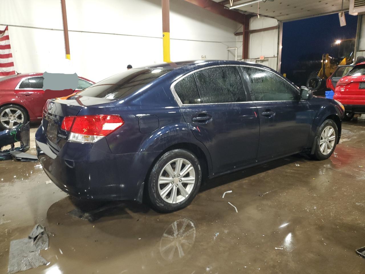Obraz 3 z 2012 SUBARU LEGACY 2.5I PREMIUM 2012 z VIN 4S3BMBG67C3024057