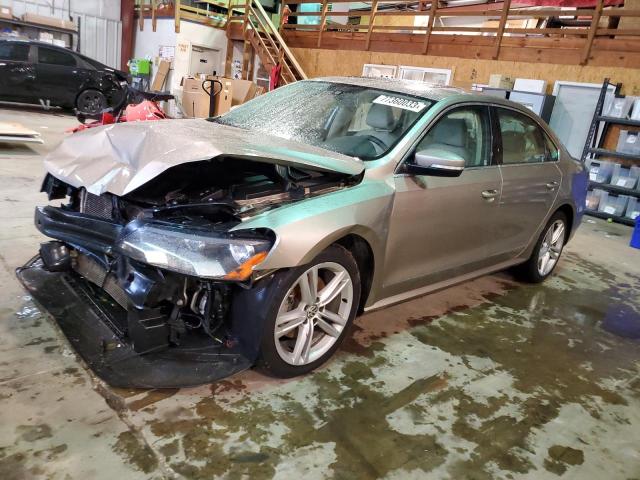 Image 1 of 2015 VOLKSWAGEN PASSAT SE 2015 with VIN 1VWBT7A38FC067936