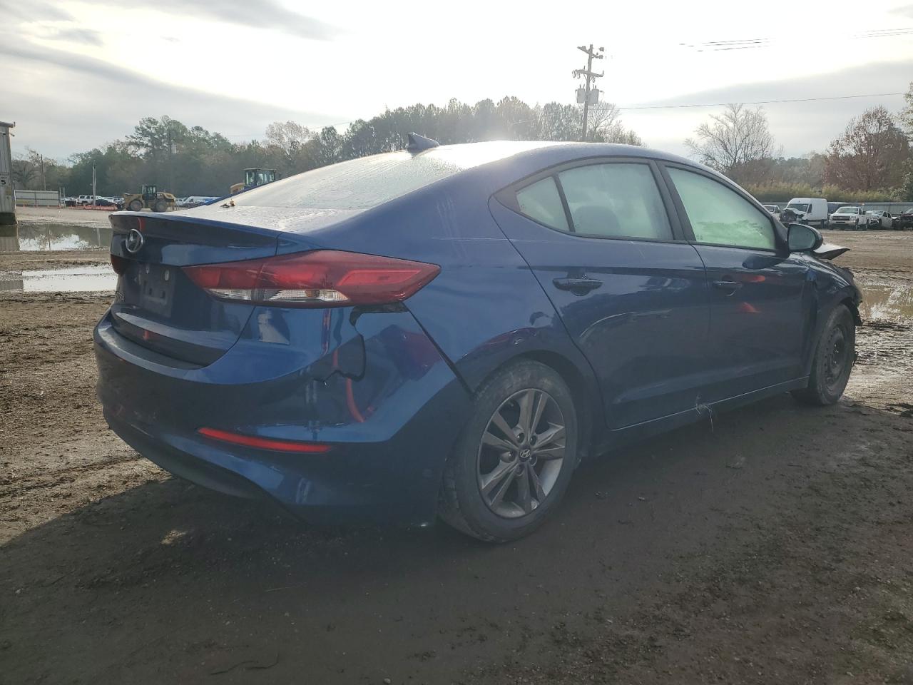 Изображение 3 2017 HYUNDAI ELANTRA SE 2017 с VIN 5NPD84LFXHH186789