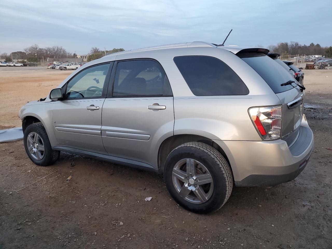 Image 2 of 2007 CHEVROLET EQUINOX LT 2007 with VIN 2CNDL63F476105794