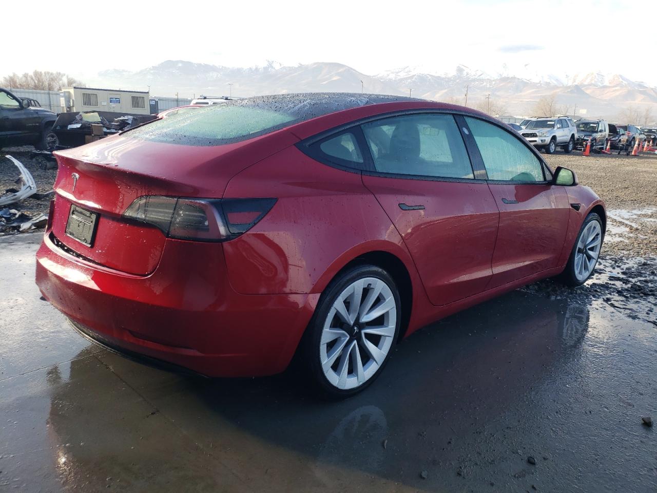 Obraz 3 z 2023 TESLA MODEL 3  2023 z VIN 5YJ3E1EA2PF457099