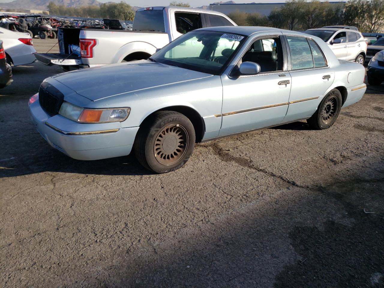 Obraz 1 z 2002 MERCURY GRAND MARQUIS LS 2002 z VIN 2MEFM75W22X658412