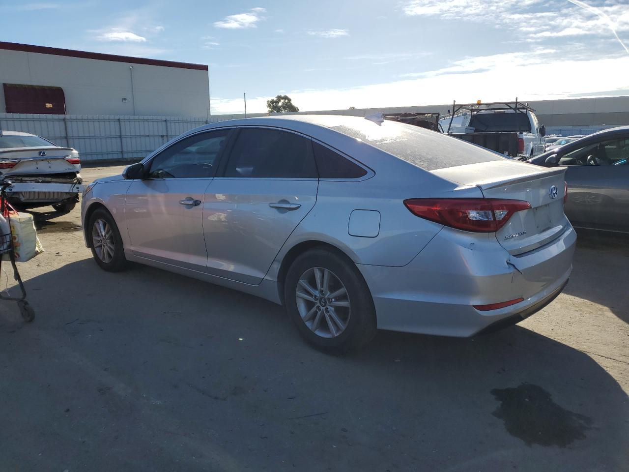 Obraz 2 z 2017 HYUNDAI SONATA SE 2017 z VIN 5NPE24AF6HH579083