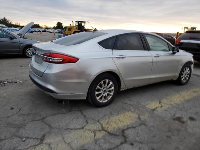 Obraz 3 z 2017 FORD FUSION S 2017 z VIN 3FA6P0G74HR154009