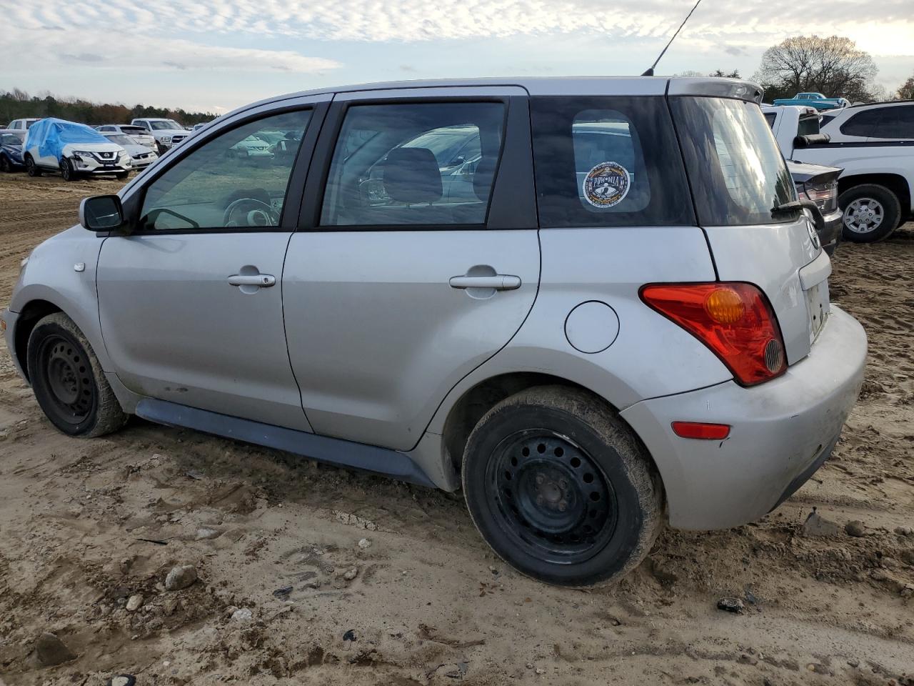 Image 2 of 2004 TOYOTA SCION XA  2004 with VIN JTKKT624640071673