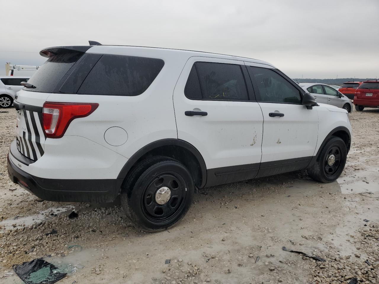 Изображение 3 2019 FORD EXPLORER POLICE INTERCEPTOR 2019 с VIN 1FM5K8AT6KGA62399