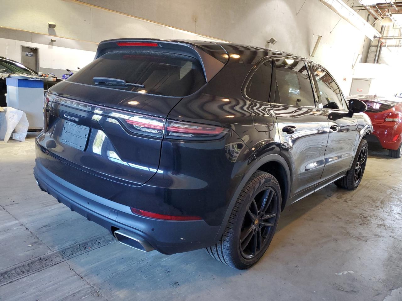 Image 3 of 2019 PORSCHE CAYENNE  2019 with VIN WP1AA2AY3KDA10601