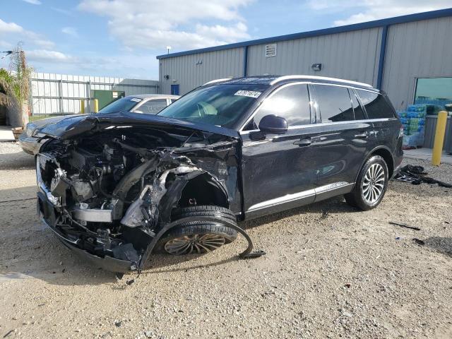Obraz 1 z 2020 LINCOLN AVIATOR RESERVE 2020 z VIN 5LM5J7XC1LGL30052