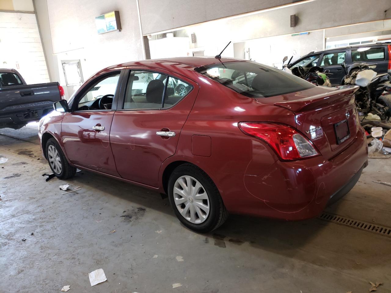 Image 2 of 2019 NISSAN VERSA S 2019 with VIN 3N1CN7AP9KL835560