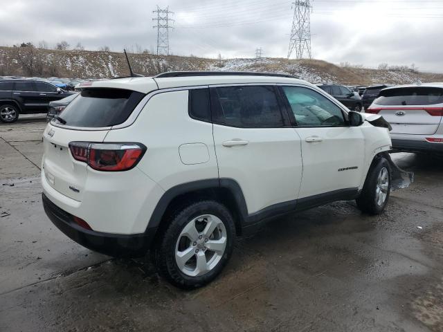 Image 3 of 2019 JEEP COMPASS LATITUDE 2019 with VIN 3C4NJDBB5KT651851