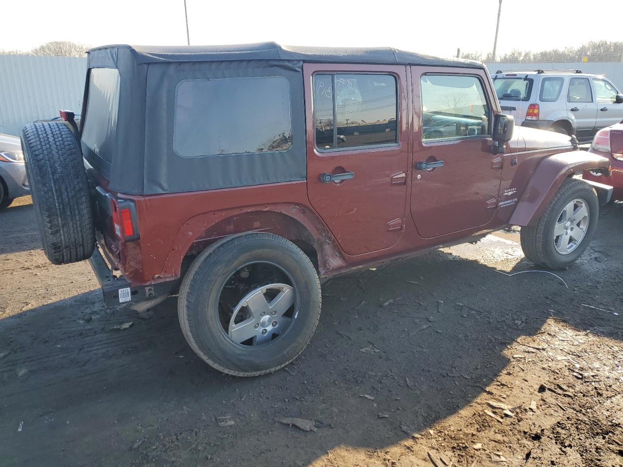 Image 3 of 2010 JEEP WRANGLER UNLIMITED SAHARA 2010 with VIN 1J4BA5H13AL131949