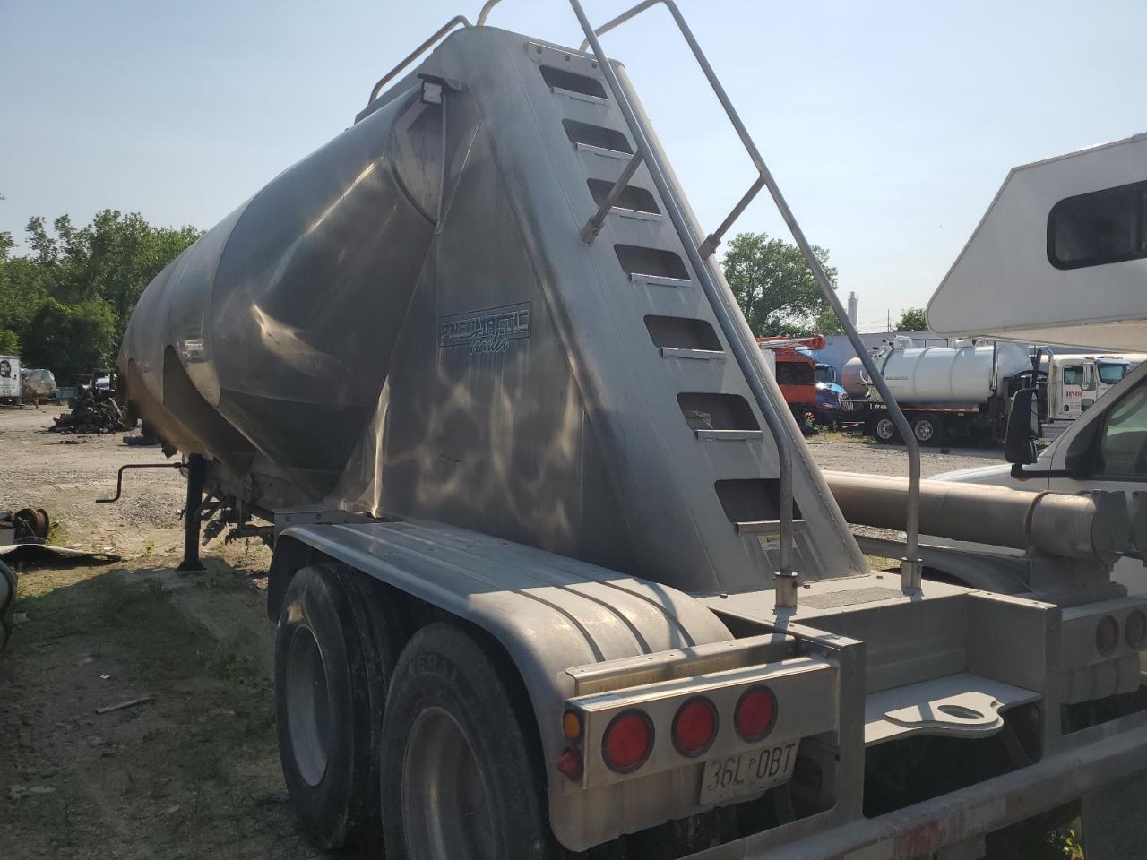 Obraz 3 z 2019 MACT TL 2019 z VIN 5MATA4220KX050416