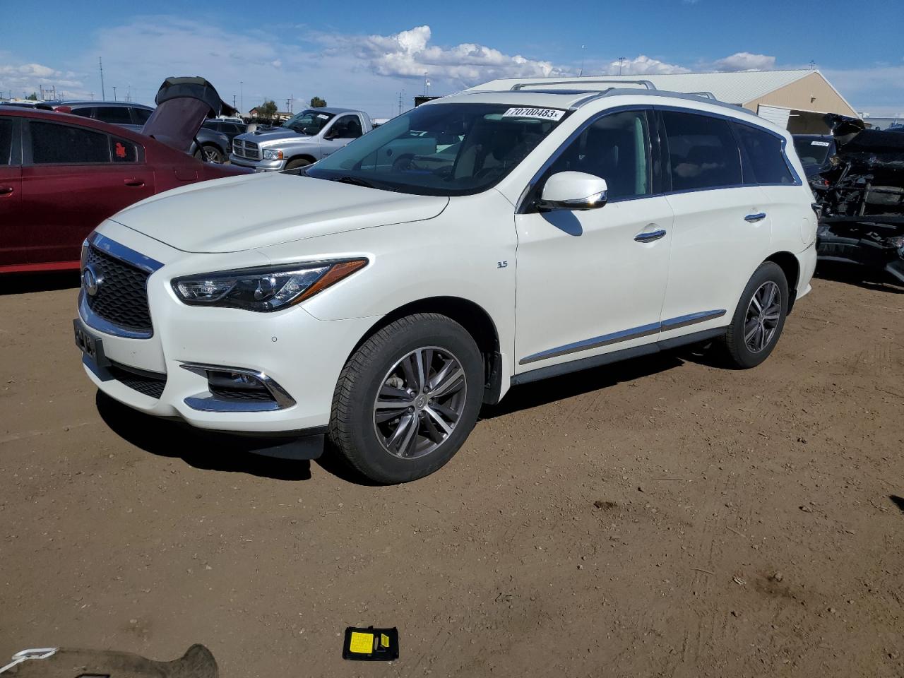 Image 1 of 2019 INFINITI QX60 LUXE 2019 with VIN 5N1DL0MM5KC507348