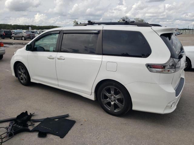 Image 2 of 2017 TOYOTA SIENNA SE 2017 with VIN 5TDXZ3DC3HS780031