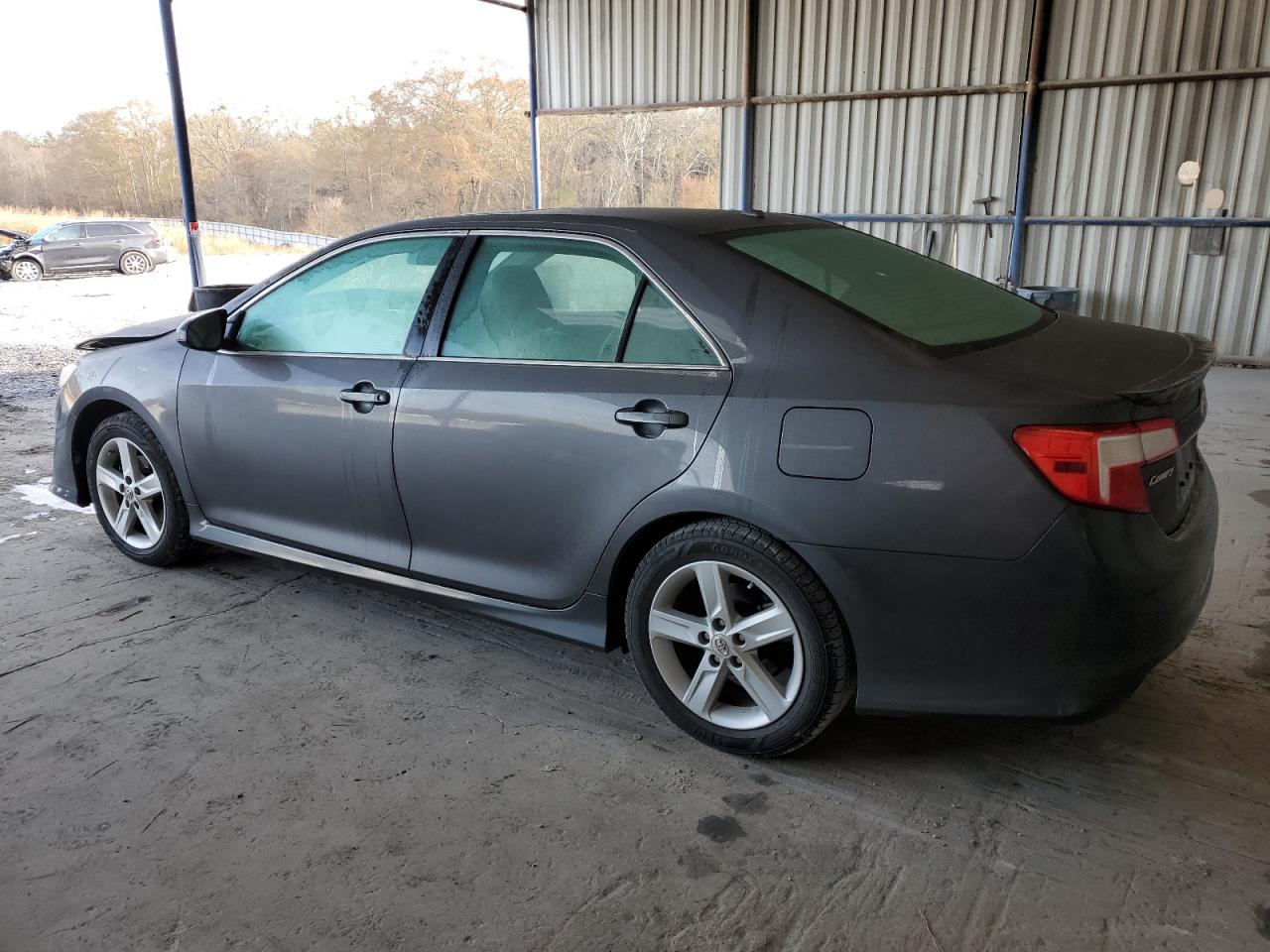 Obraz 2 z 2013 TOYOTA CAMRY L 2013 z VIN 4T1BF1FK4DU217907