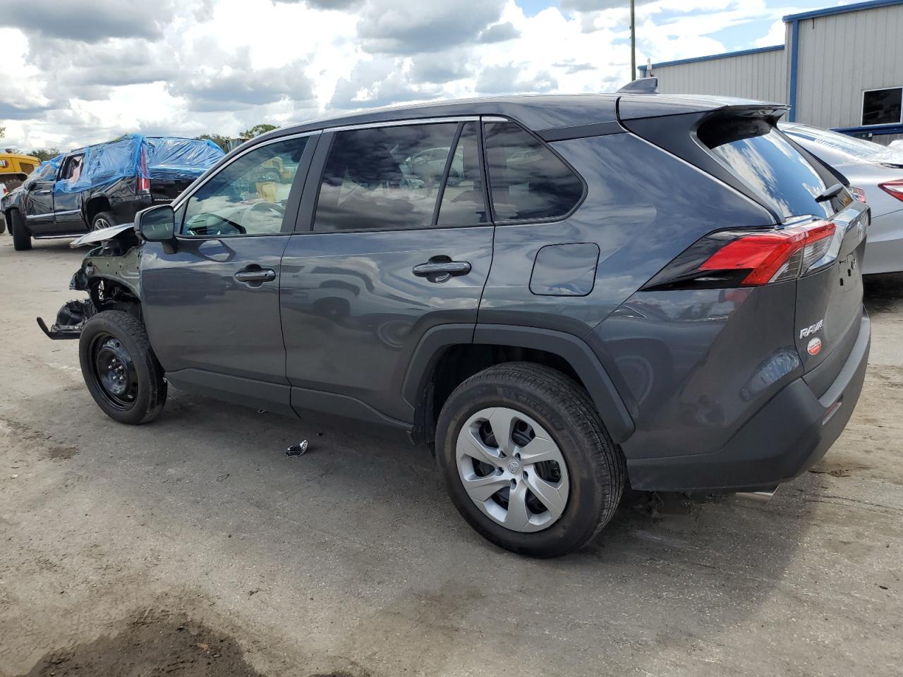 Obraz 2 z 2022 TOYOTA RAV4 LE 2022 z VIN 2T3H1RFV9NW230288