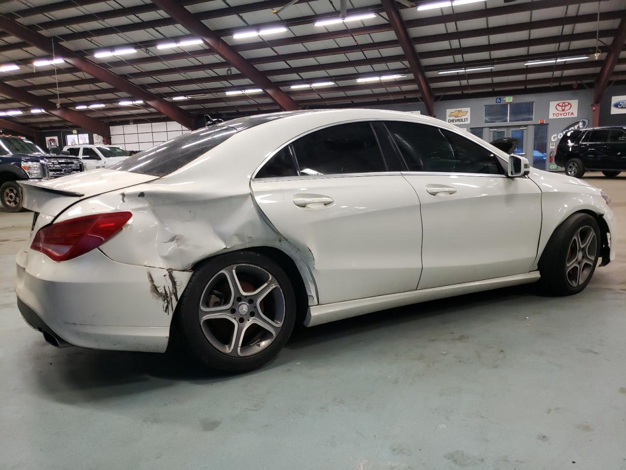 Obraz 3 z Mercedes-Benz Cla 250 2014 z VIN WDDSJ4EBXEN040058