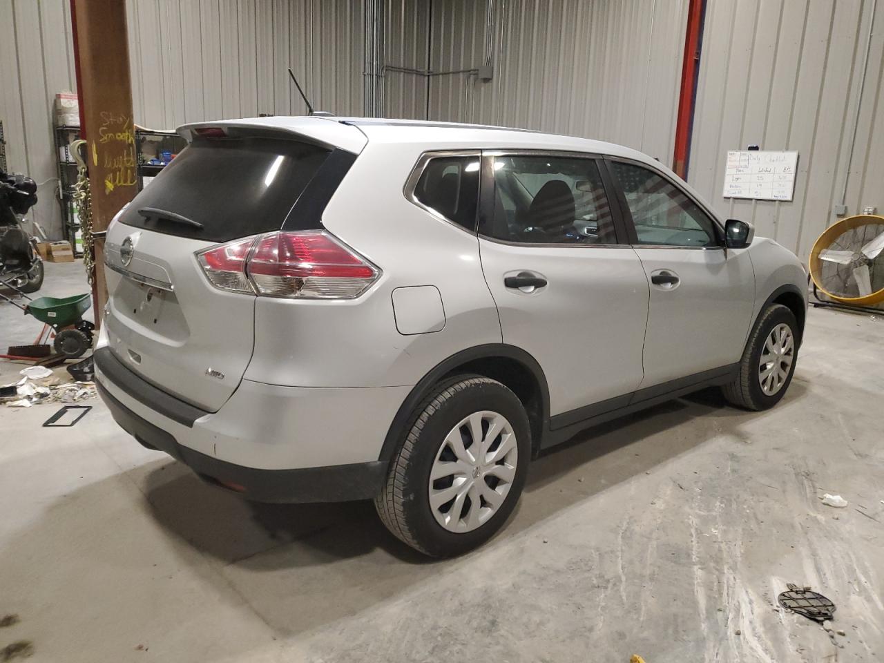 Obraz 3 z 2016 NISSAN ROGUE S 2016 z VIN 5N1AT2MV5GC822651