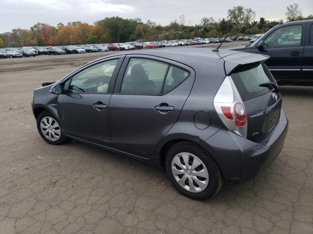 Image 2 of 2014 TOYOTA PRIUS C  2014 with VIN JTDKDTB32E1570041