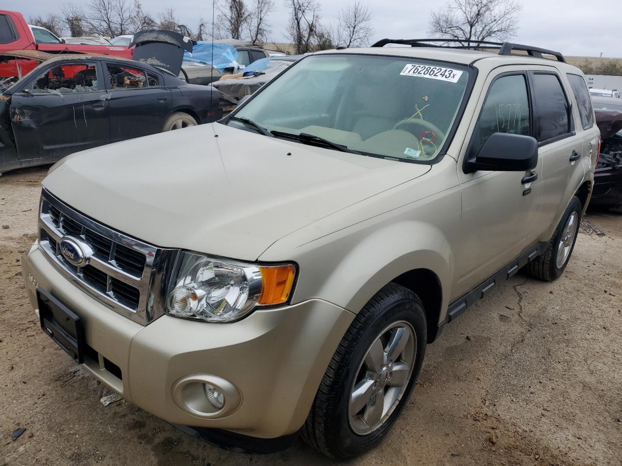 Image 1 of 2012 FORD ESCAPE XLT 2012 with VIN 1FMCU0D71CKA21646