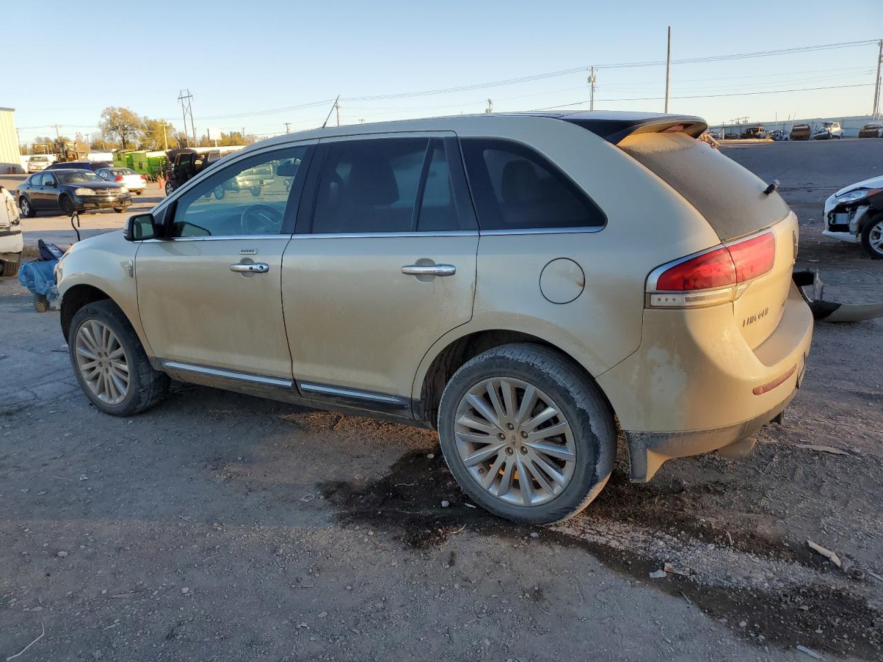 Image 2 of 2014 LINCOLN MKX  2014 with VIN 2LMDJ6JK2EBL03210