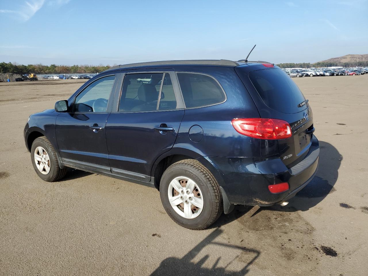 Image 2 of 2009 HYUNDAI SANTA FE GLS 2009 with VIN 5NMSG13D89H259888